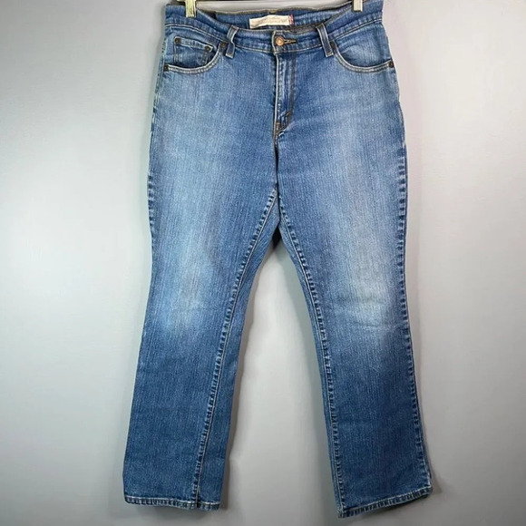 LEVIS Vintage 550 Classic Relaxed Bootcut Jeans Blue Mid Wash Mid-rise Size 6 - Picture 10 of 10